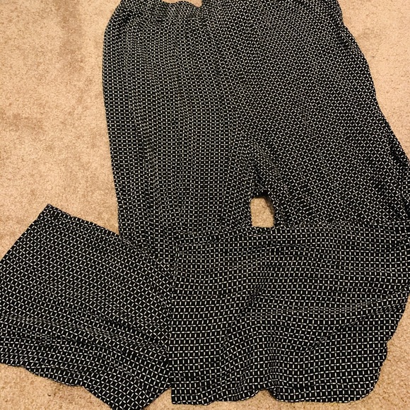 (2 for $25!) KORET dress pants - Picture 2 of 3